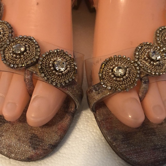 Adrianna Papell Daisy Gold Embellished Rhinestone Sandals size 8M - Picture 3 of 11